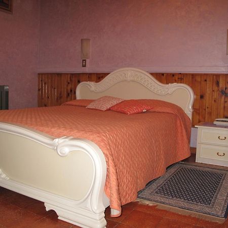 Hotel Ristorante La Nuova Fattoria Carsoli Bilik gambar