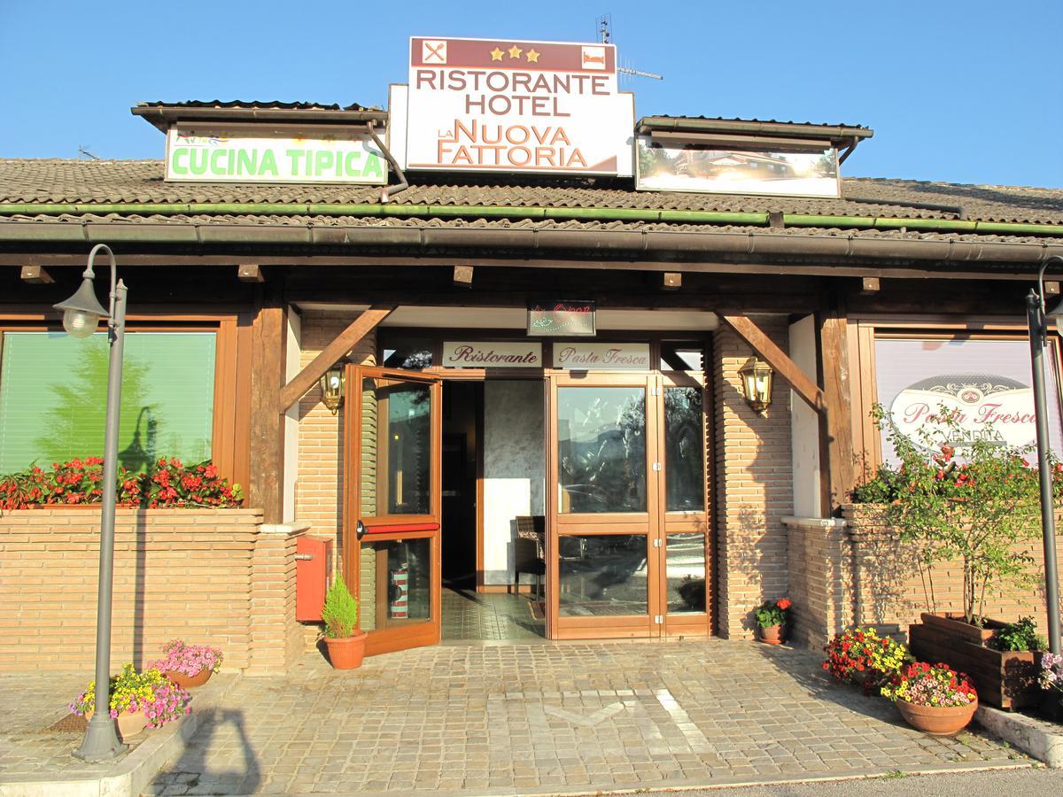 Hotel Ristorante La Nuova Fattoria Carsoli Luaran gambar